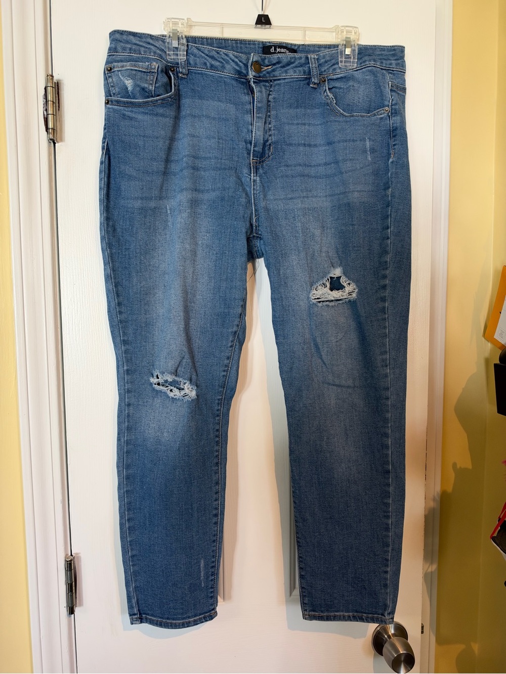 d. jeans Light Blue Skinny Distressed Women's Jeans